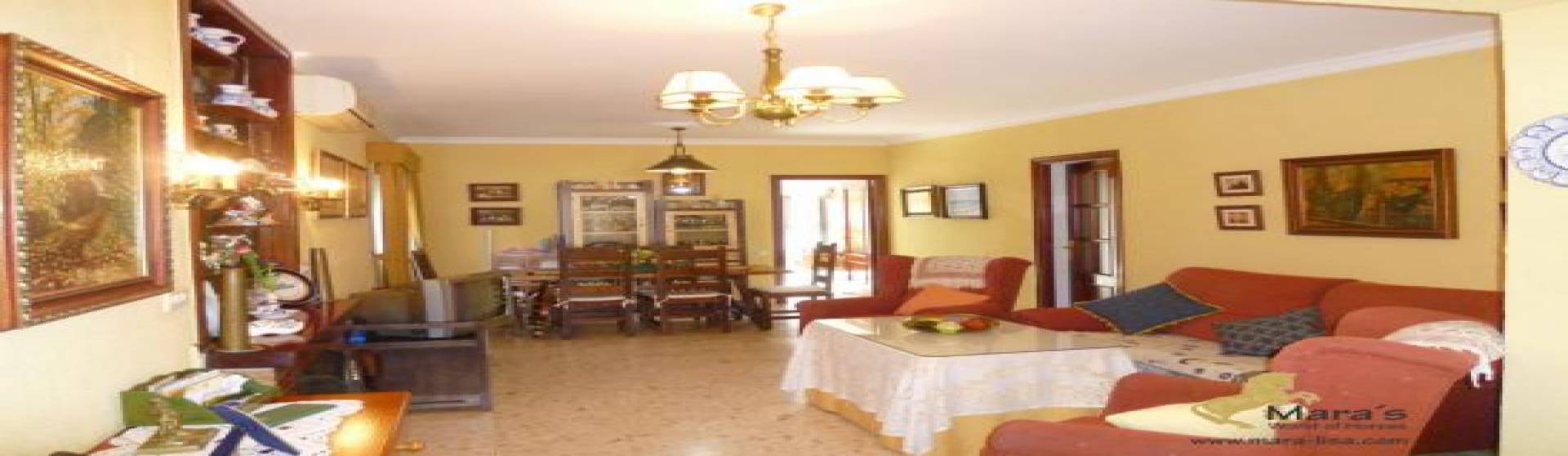 3 Schlafzimmer, Villa, zu verkaufen, 2 Badezimmer, Listing ID 1159, Chiclana de la Frontera, Andalusien, Spanien, 11130,
