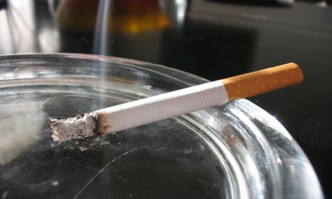 Vereinbarung zwischen Tabakkonzernen und Guardia Civil führt zu Protest der Gesundheitsorganisationen